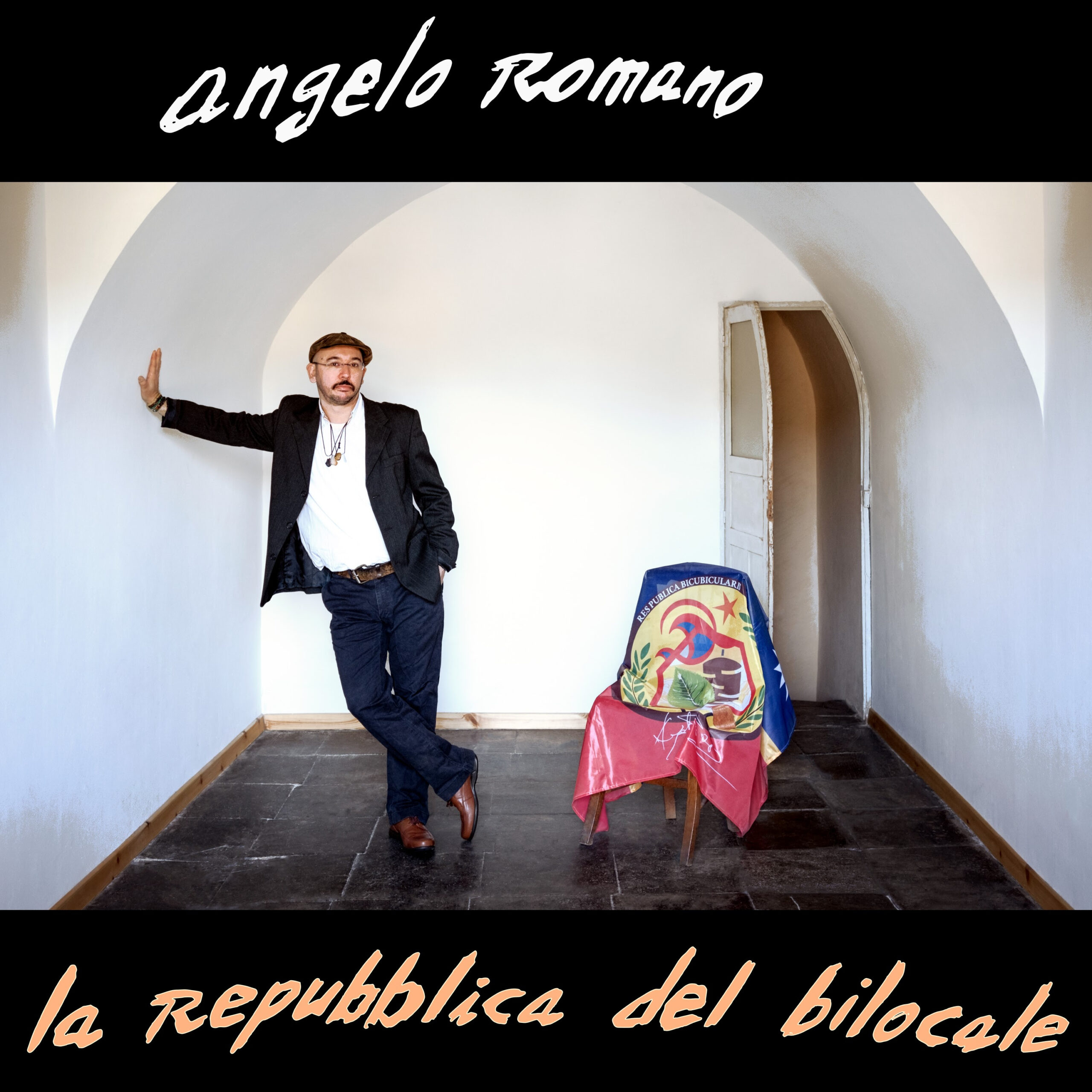 LA REPUBBLICA DEL BILOCALE è il nuovo album di Angelo Romano