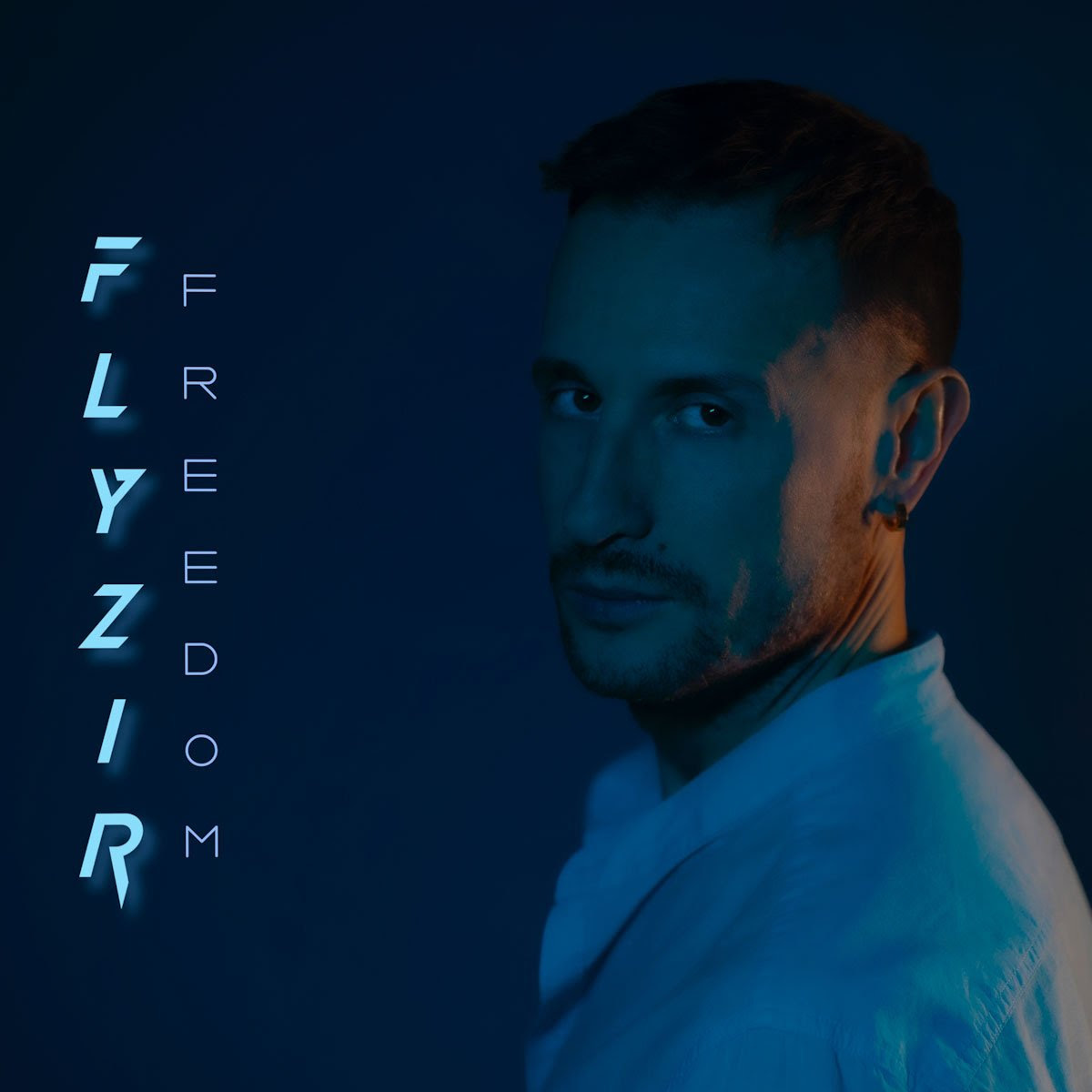 FLYZIR: da venerdì 5 luglio in radio il singolo d’esordio “FREEDOM”
