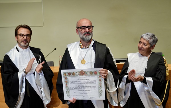 LAUREA HONORIS CAUSA AL REGISTA D’OPERA TEATRALE DAVIDE LIVERMORE