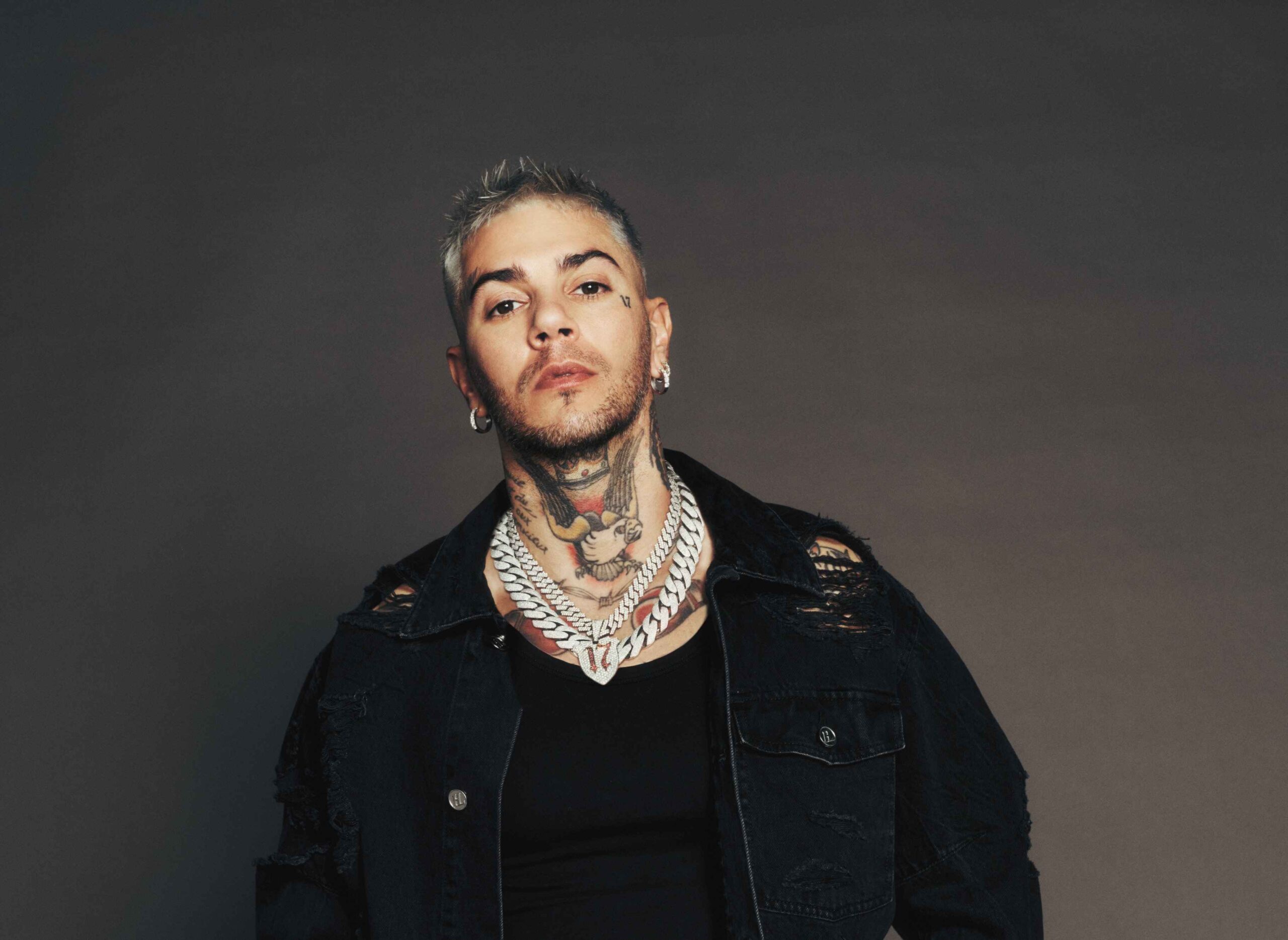 EMIS KILLA – IN GARA AL FESTIVAL DI SANREMO CON “DEMONI”